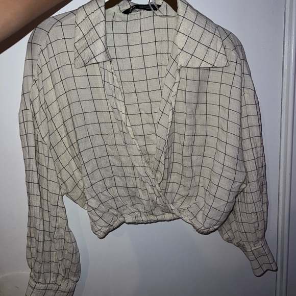 Zara trendy shirt | Long Sleeve cropped collared zara shirt - Picture 5 of 7